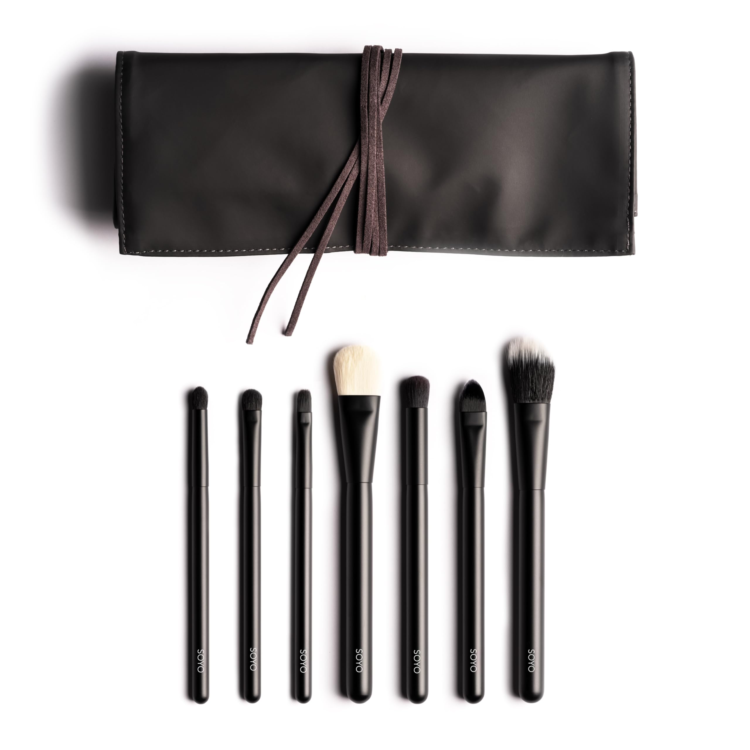 【新品未使用】SOYO ブラシ　スタンダードデイリーセット (7本+ケース付) Amazon.co.jp: SOYO マルチユース セット（7本＋ケース付） : ビューティー